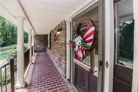 671 Pinewood Dr, Pendleton, SC 29670 photo 5