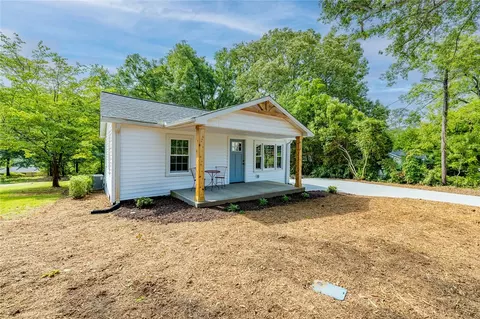 512 Tarrant St, Central, SC 29630 photo 5