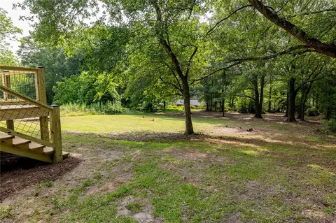 512 Tarrant St, Central, SC 29630 photo 25