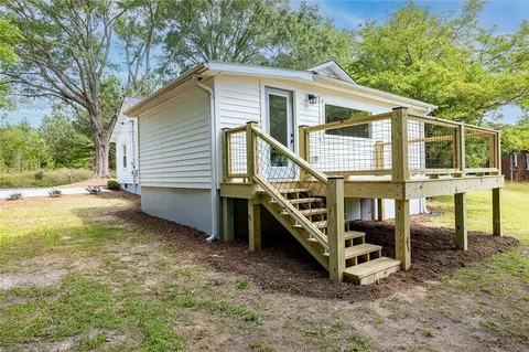 512 Tarrant St, Central, SC 29630 photo 26