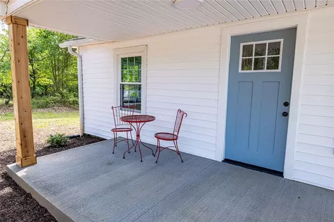 512 Tarrant St, Central, SC 29630 photo 6