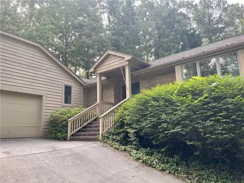 35 Blowing Fresh Dr, Salem, SC 29676