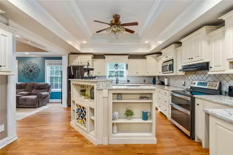 227 Muth Ave, Pelzer, SC 29669 photo 13