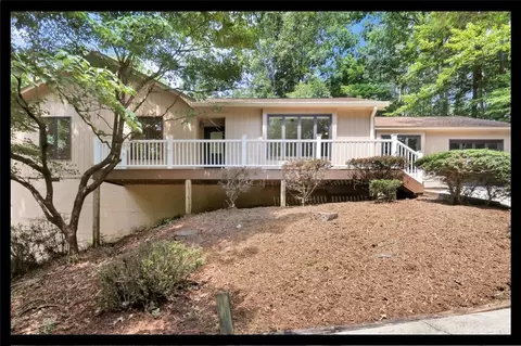 2 Jibsail Ct, Salem, SC 29676