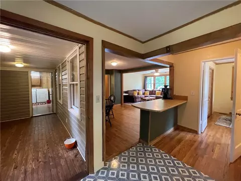 882 Greenville St, Pendleton, SC 29670 photo 17