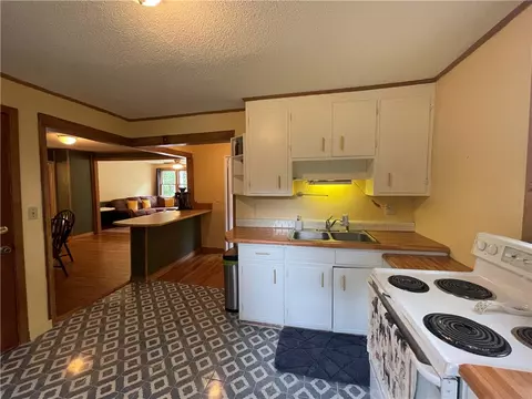 882 Greenville St, Pendleton, SC 29670 photo 14