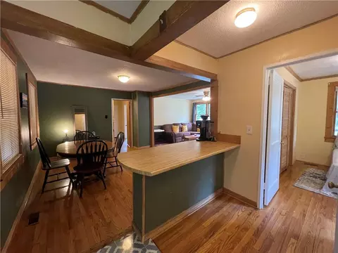 882 Greenville St, Pendleton, SC 29670 photo 10