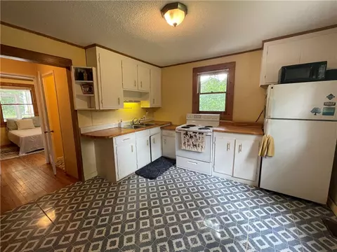882 Greenville St, Pendleton, SC 29670 photo 15