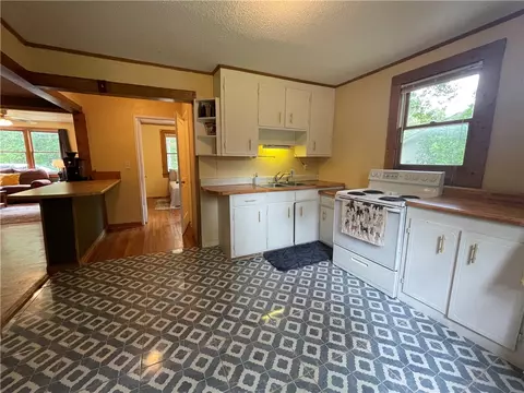 882 Greenville St, Pendleton, SC 29670 photo 13