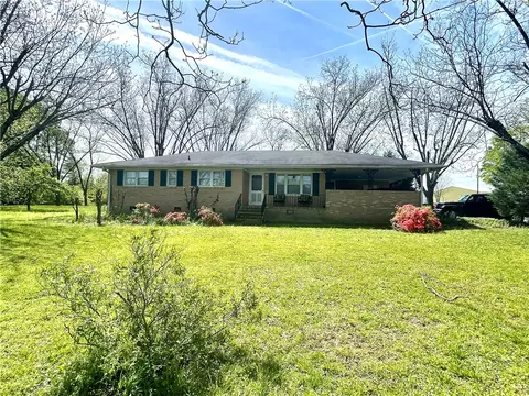 122 Muriel Ln, Anderson, SC 29626