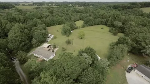 434 Misty Acres Dr, Westminster, SC 29693