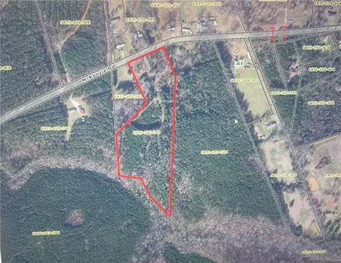 612 Mckenzie Rd, Ninety Six, SC 29666