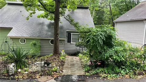 207 Harbor Dr #B, Anderson, SC 29625