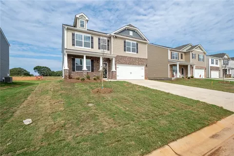 317 Callerton Dr, Piedmont, SC 29673