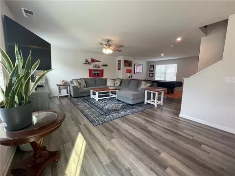 190 Queens Mill Ct, Pendleton, SC 29670 photo 8