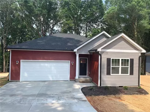 415 Hillside Dr, Anderson, SC 29625