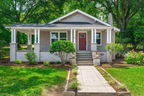103 Park St, Easley, SC 29640