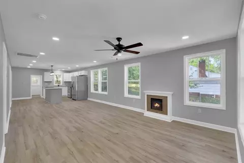 103 Park St, Easley, SC 29640 photo 5