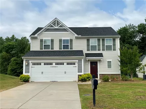 28 Cane Hill Dr, Piedmont, SC 29673