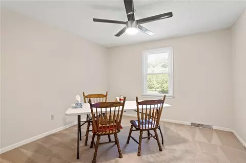 120 Robinwood Ln, Pelzer, SC 29669 photo 9