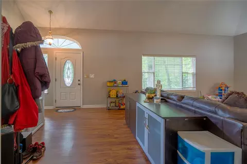 307 Camperdown Ct, Easley, SC 29642 photo 5