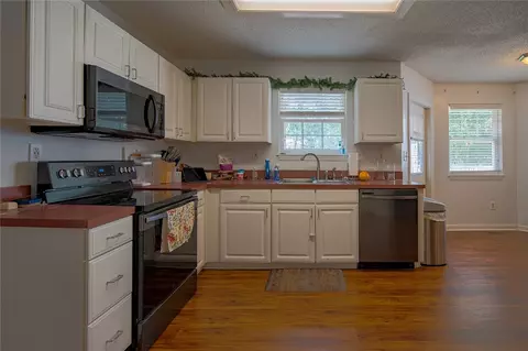 307 Camperdown Ct, Easley, SC 29642 photo 18