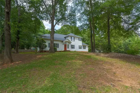307 Camperdown Ct, Easley, SC 29642 photo 4