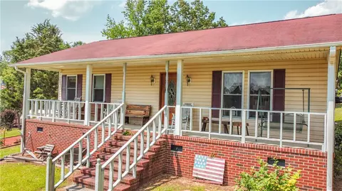 148 Doc Williams Rd, Iva, SC 29655