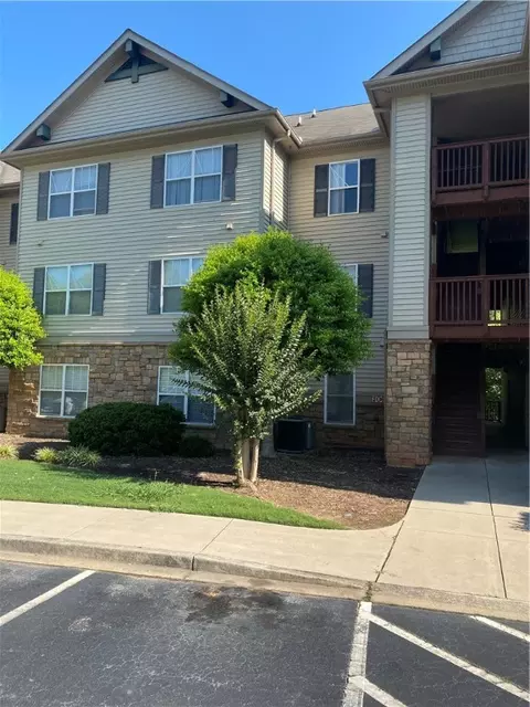 201 Harts Cove Way, Seneca, SC 29678