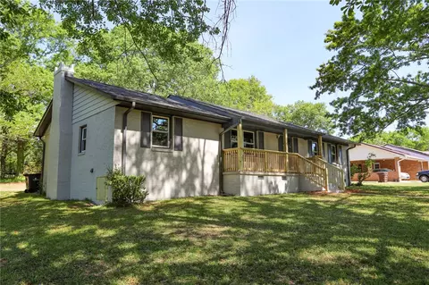 208 Magnolia Ter, Pendleton, SC 29670 photo 2
