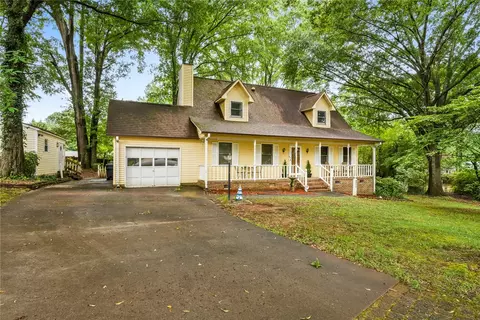 411 Liberty Ct, Anderson, SC 29621