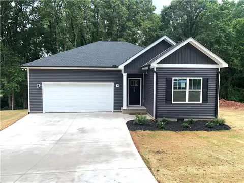419 Hillside Dr, Anderson, SC 29625