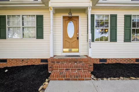 205 Patio Rd, Easley, SC 29642 photo 4