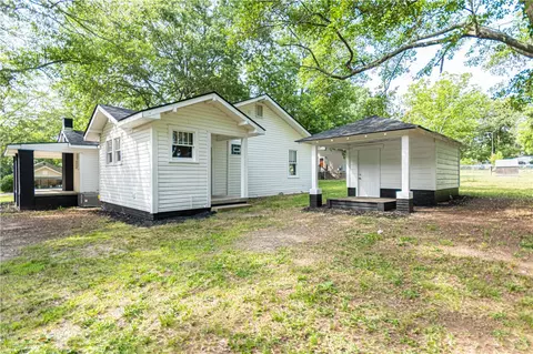 18 Dendy St, Pelzer, SC 29669 photo 5