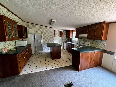 143 G St, Williamston, SC 29697 photo 4