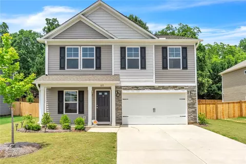 127 Harvest Glen Dr, Piedmont, SC 29673