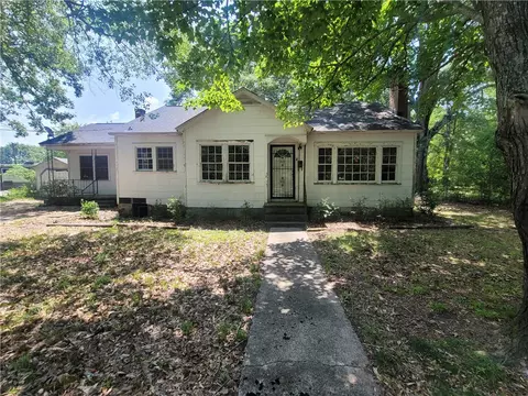 111 James St, Westminster, SC 29693