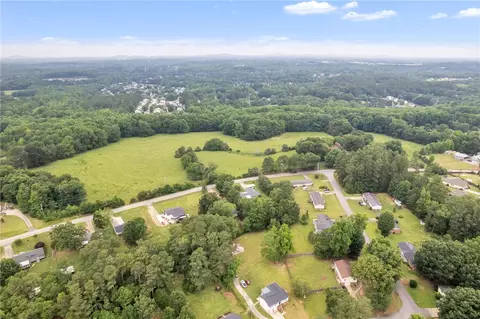 1800 Old Pendleton Rd, Easley, SC 29642 photo 6