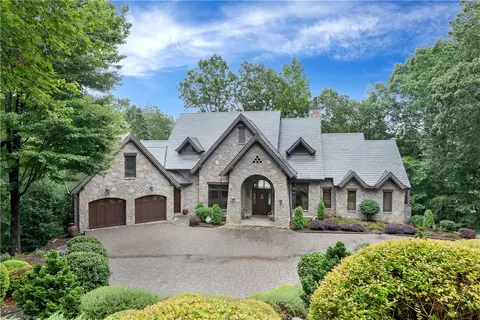 105 Hawthorn Way, Sunset, SC 29685