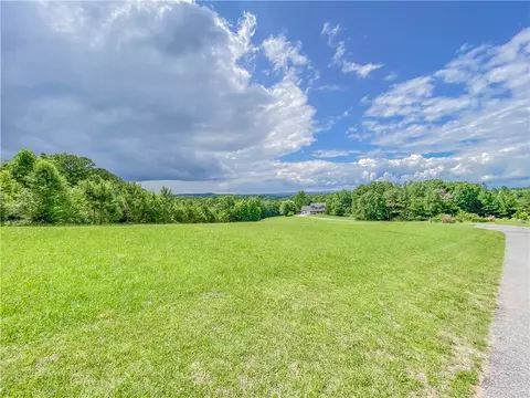 215 Heavenview Dr, Walhalla, SC 29691 photo 11
