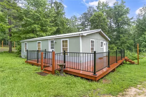 113 Dixon Rd, Westminster, SC 29693 photo 5