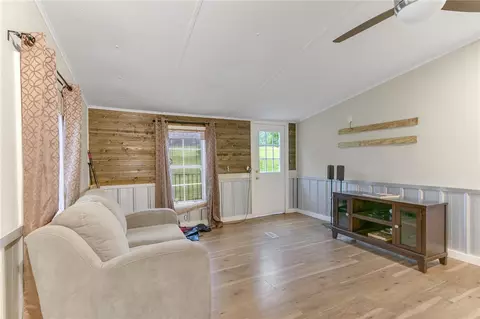 113 Dixon Rd, Westminster, SC 29693 photo 7