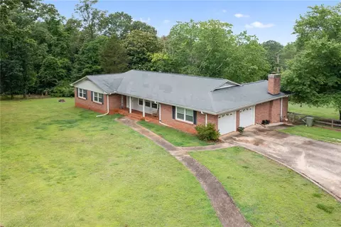 123 Joseph St, Central, SC 29630 photo 2