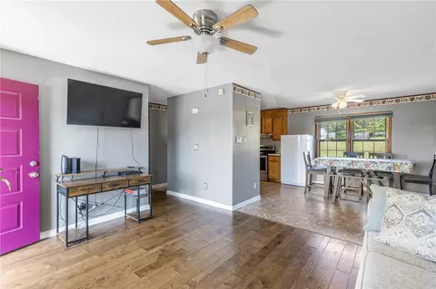 123 Smith Dr, Pelzer, SC 29669 photo 4