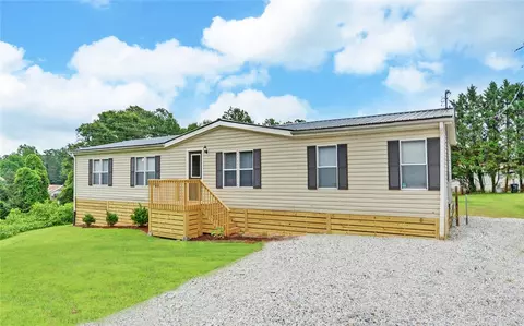 201 Airline Goldmine Rd, Bowersville, GA 30516