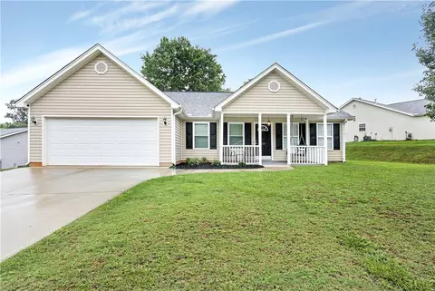 320 Monti Dr, Anderson, SC 29625