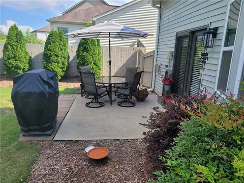 502 Cardiff Ct, Easley, SC 29642 photo 10