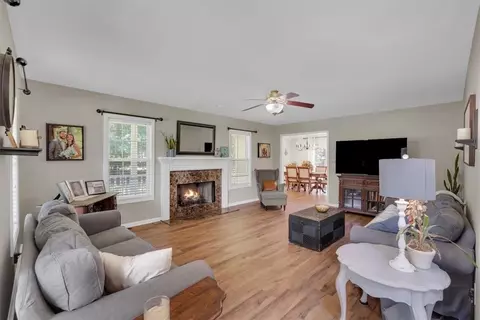 702 Rice Rd, Easley, SC 29640 photo 7