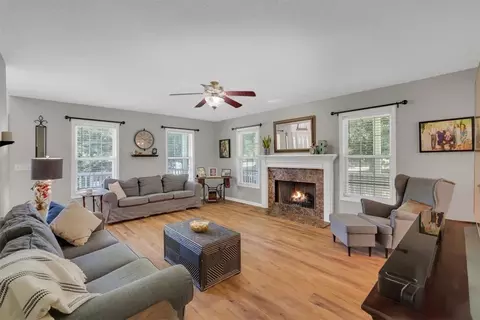 702 Rice Rd, Easley, SC 29640 photo 10