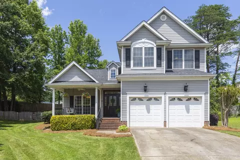 7 Longleaf Ct, Greenville, SC 29609